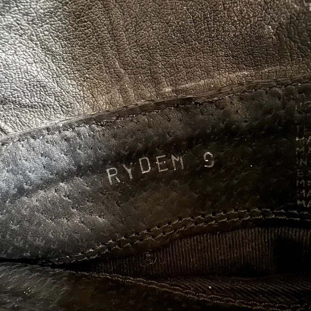 Steve Madden used but